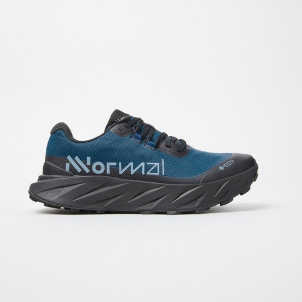 NNormal Cadí GTX Blue/Black - vista lateral