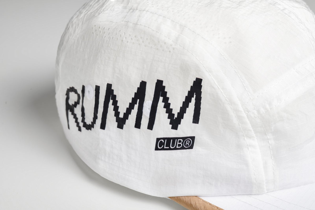 RUMM Club Cap White - vista de trás