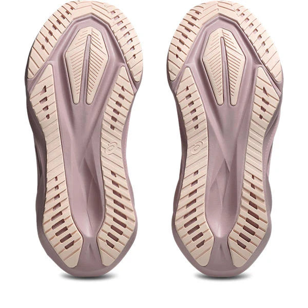Asics Novablast 5 Woman - Pearl Pink / Morganite