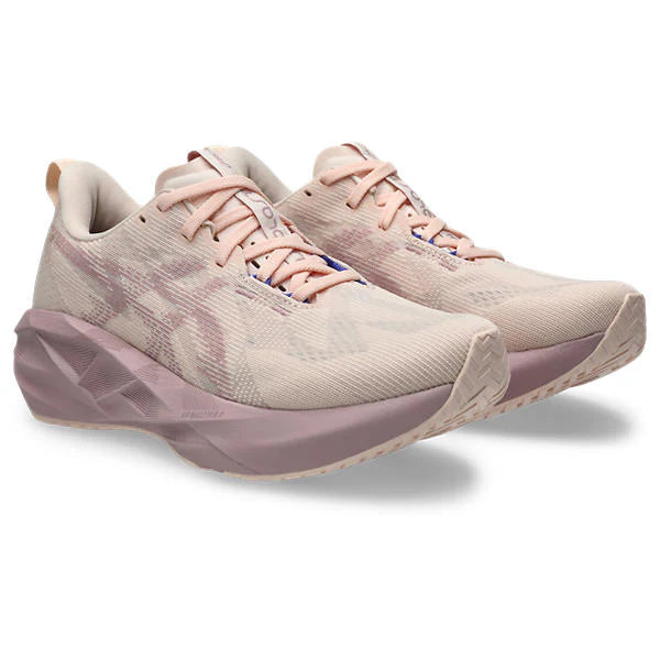 Asics Novablast 5 Woman - Pearl Pink / Morganite