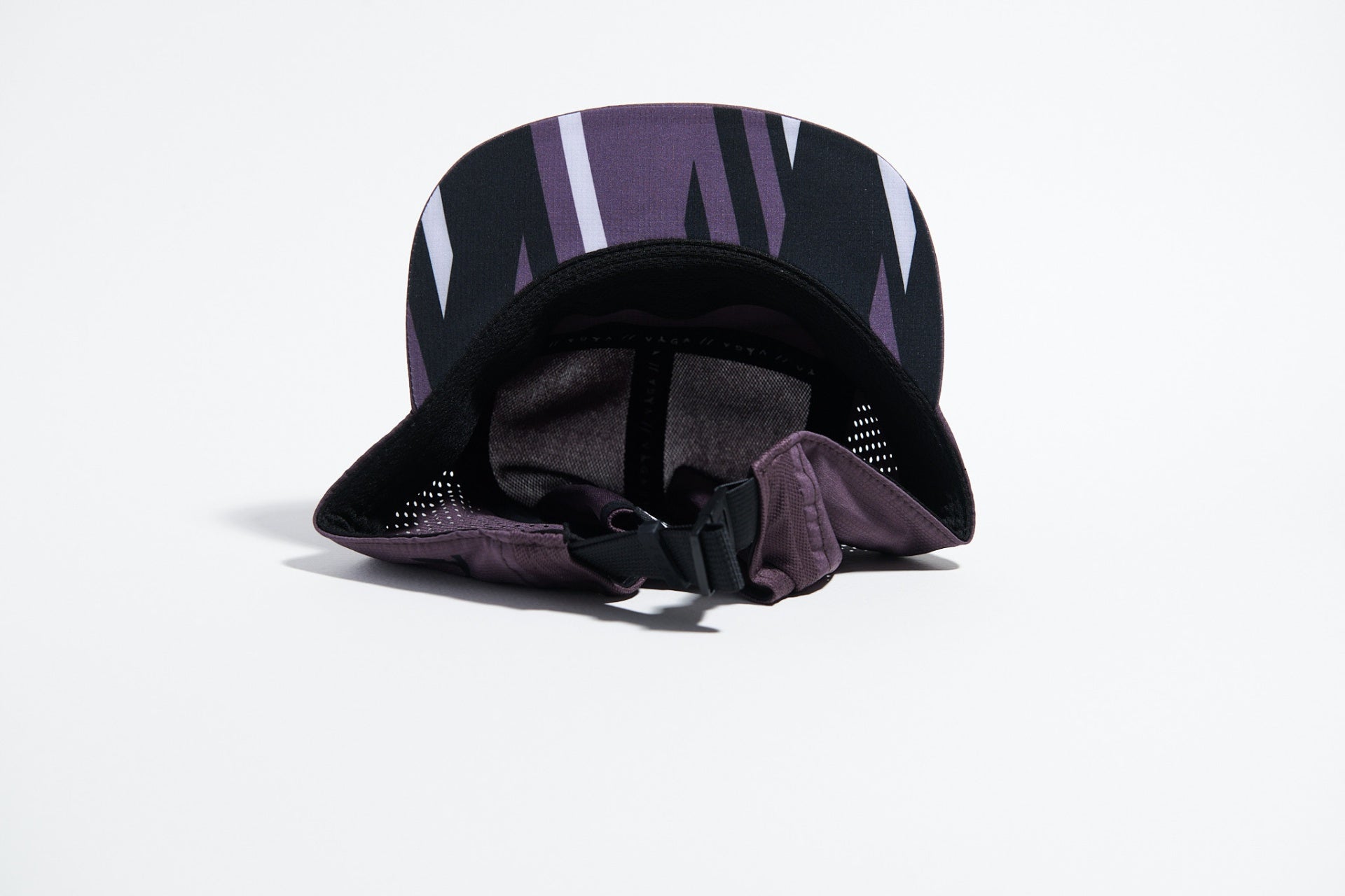 VÅGA FEATHER RACING CAP - PELT GREY