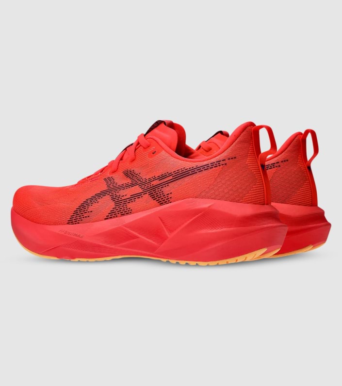 Asics Novablast 5 Men - Flash Red