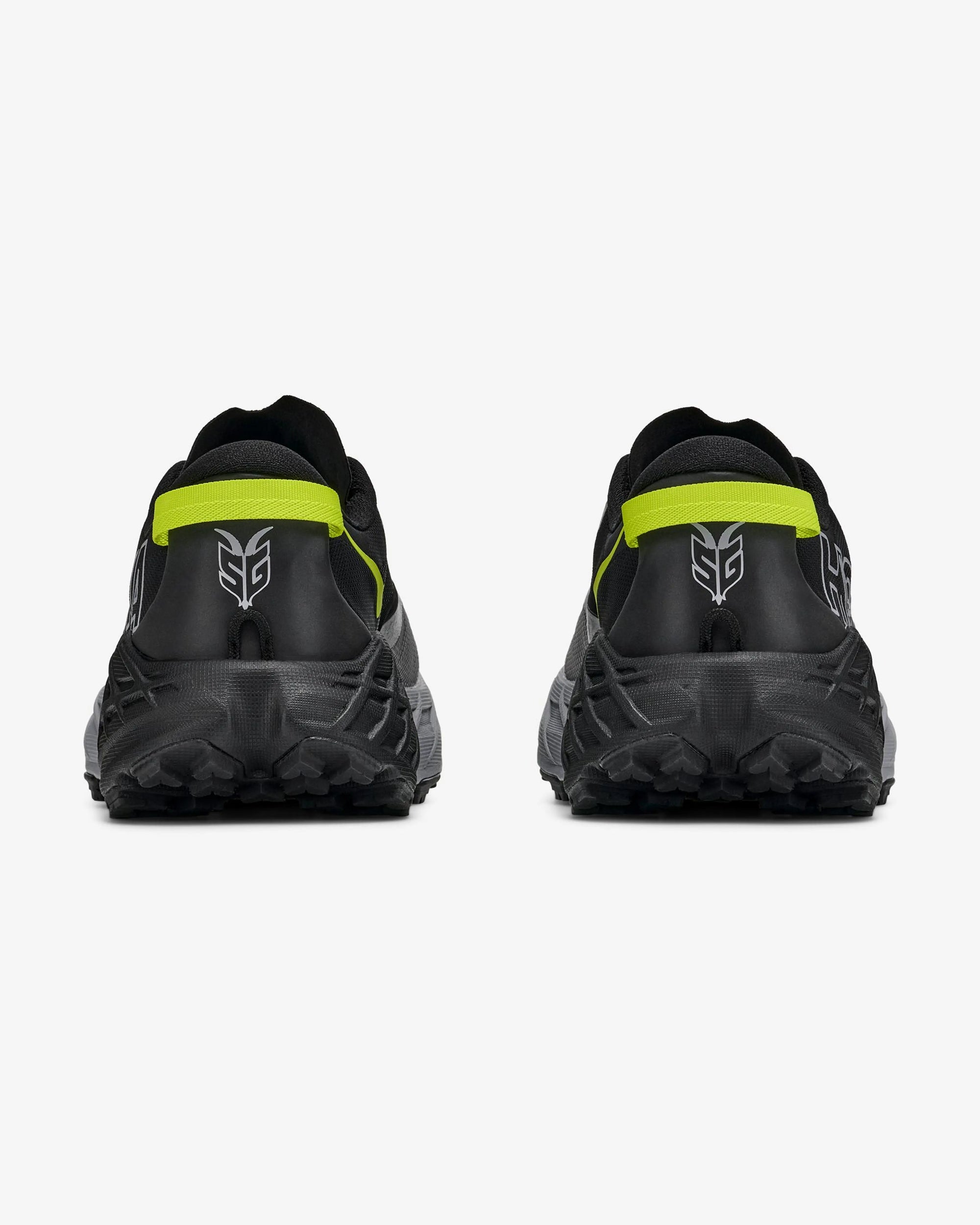 Hoka Speedgoat 7 - Black / Stellar Grey