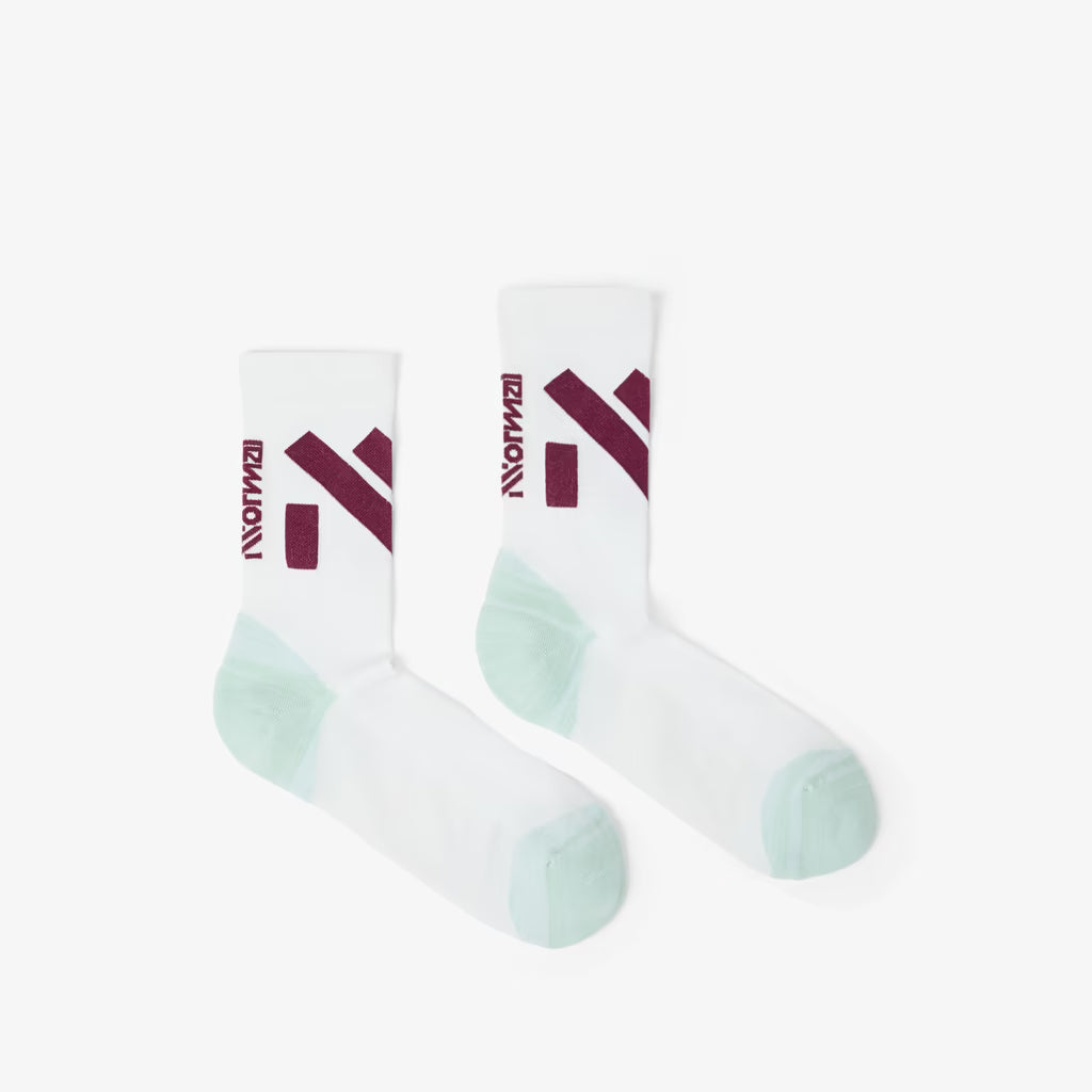 NNormal Race Medium Socks - White/Green