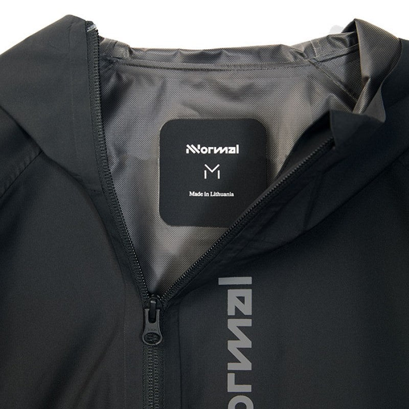 NNormal Trail Rain Jacket - Black – RUNEXTREM
