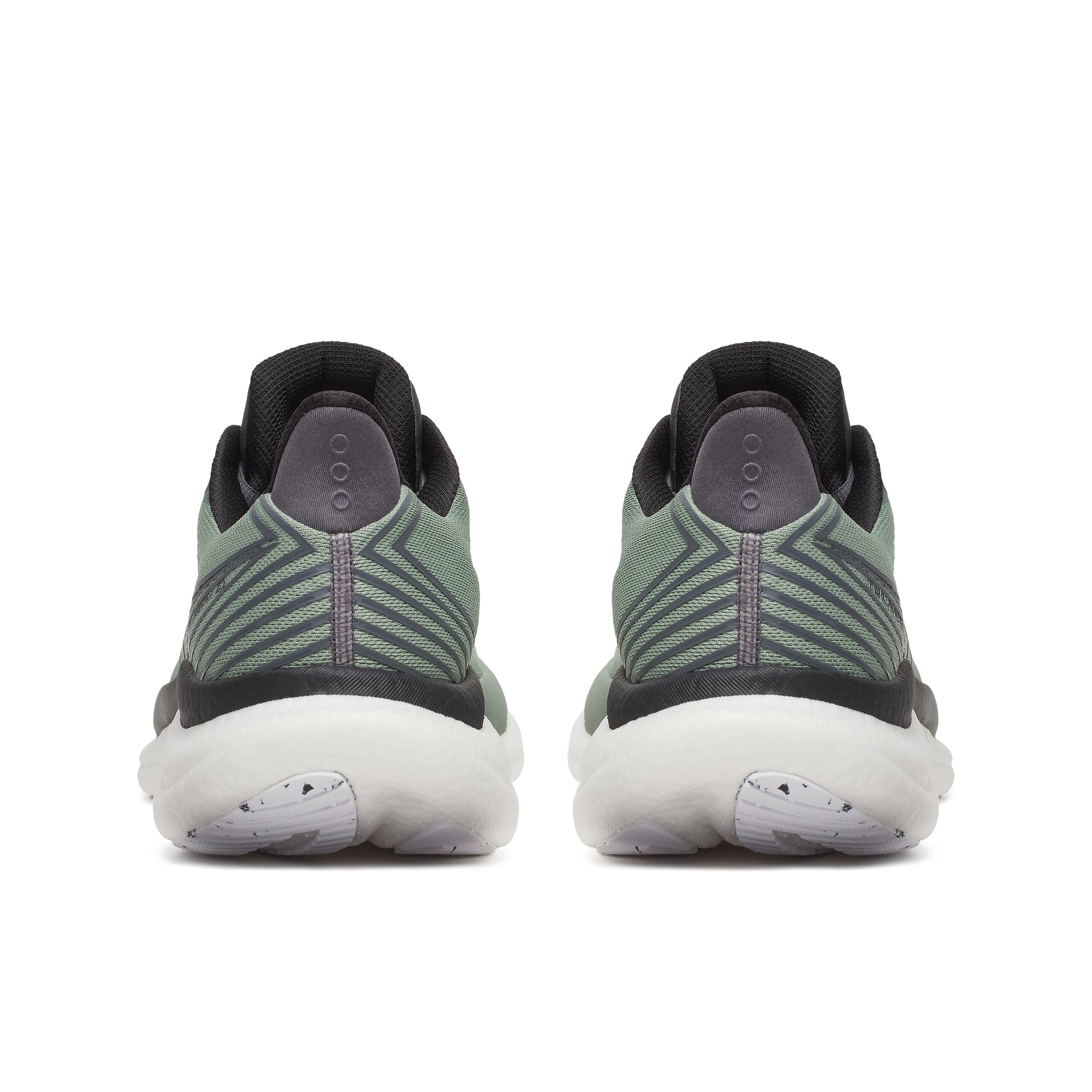 Saucony Triumph 23 - Iceberg / Carbon