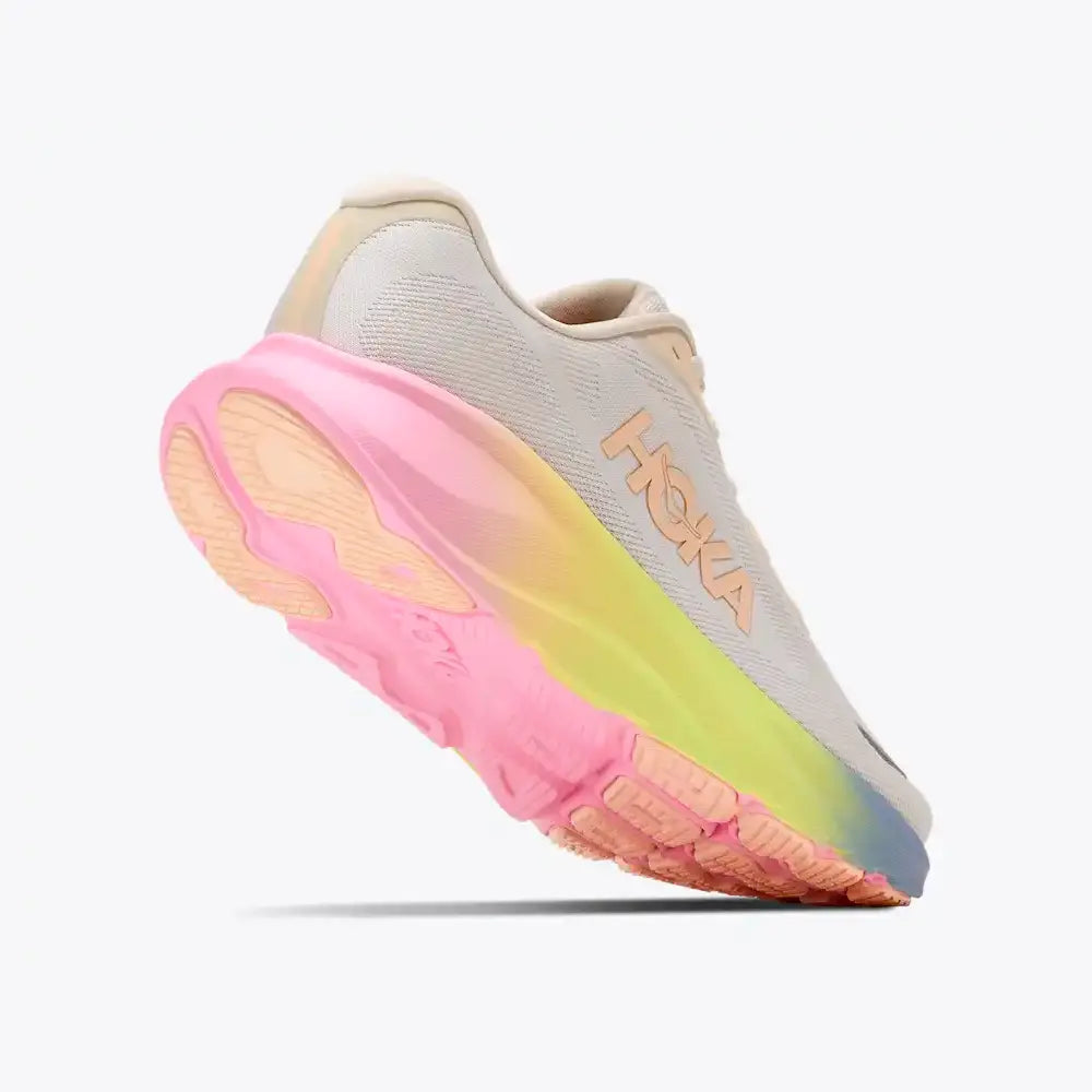 Hoka One One Rincon 4 para mujer, negro y blanco