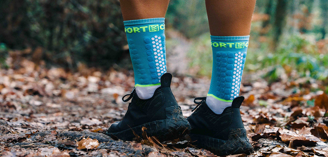 Compressport Ultra Trail Low Socks -  Norse Blue / Neon Green