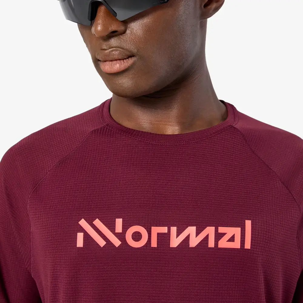 NNormal Race T-shirt Burgundy - costas