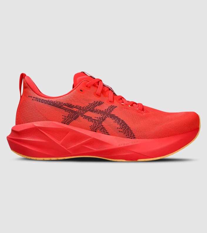 Asics Novablast 5 Men - Flash Red