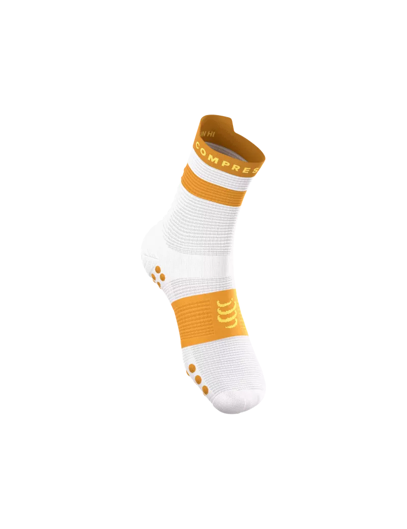 Calcetines Compressport Pro Racing V4.0 Run High - Negro/Blanco