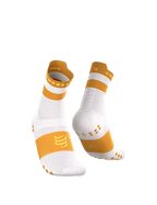 Calcetines Compressport Pro Racing V4.0 Run High - Negro/Blanco
