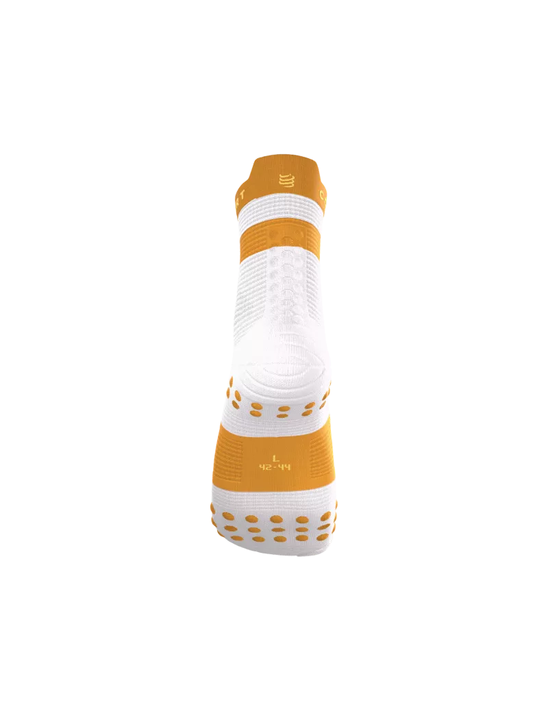 Calcetines Compressport Pro Racing V4.0 Run High - Negro/Blanco