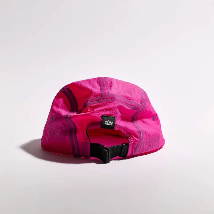 VÅGA FEATHER EDGE CAP - BRIGHT PINK