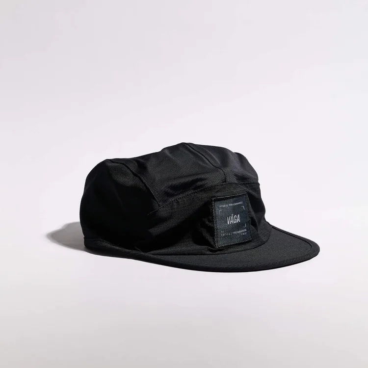 VÅGA TRANSIT LITE CAP - BLACK