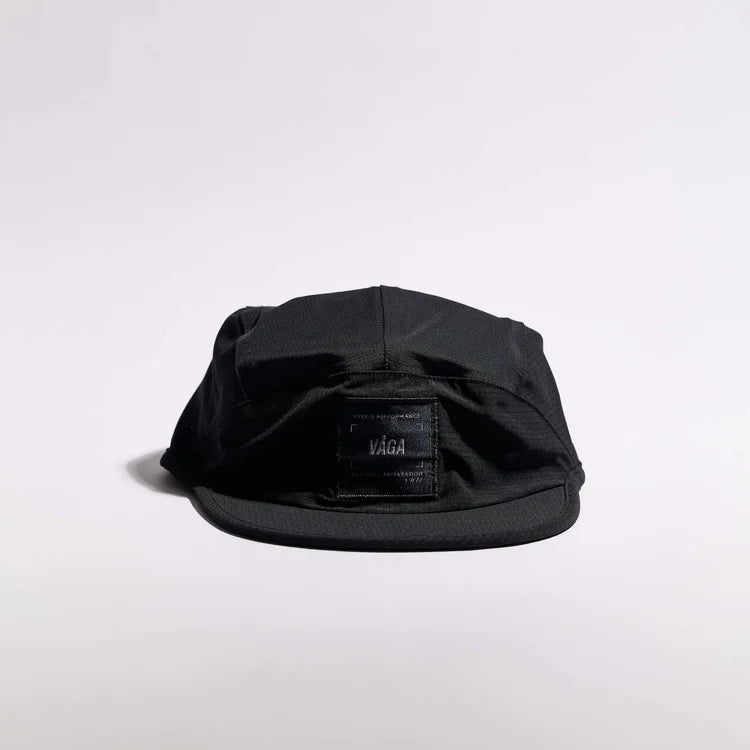 VÅGA TRANSIT LITE CAP - BLACK